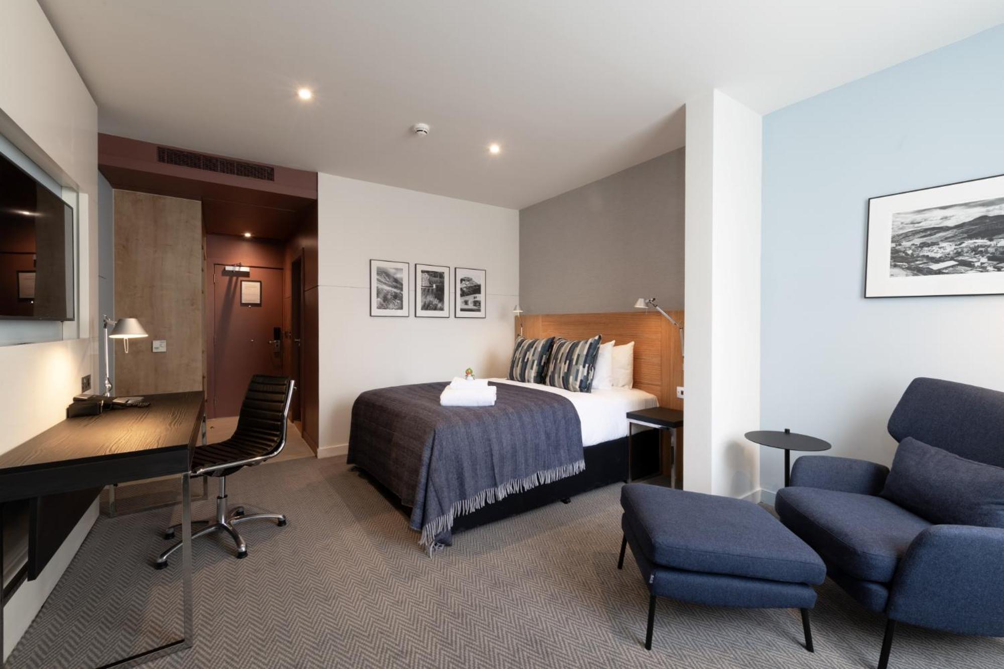 Apex Of 4* Edimburgo